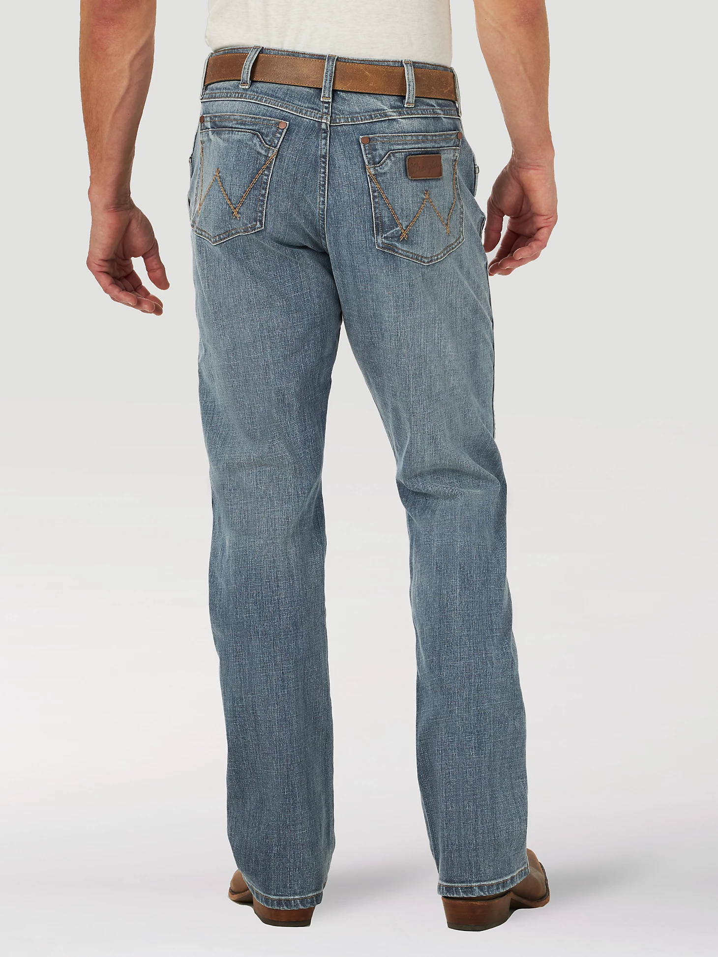 WRANGLER Men s Retro Jeans Paddock Animal Co