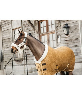 Kentucky Horsewear Couverture de Concours Show Rug Velvet Moutarde