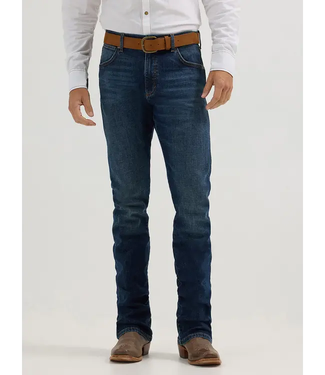 Wrangler Hayward Retro Slim Fit Bootcut Jean