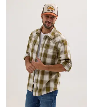 Wrangler Retro Premium Long Sleeve Western Snap Plaid Shirt