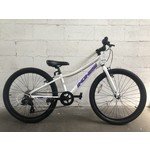 KHS Bicycles New! KHS Syntaur Kid's 24" - White