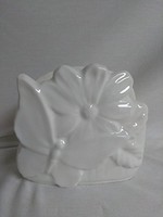 Creative Kreations Ceramics and Gifts Butterfly and Daisy Napkin Holder 5" x 4 1/2" x 2" Glaze Finish
