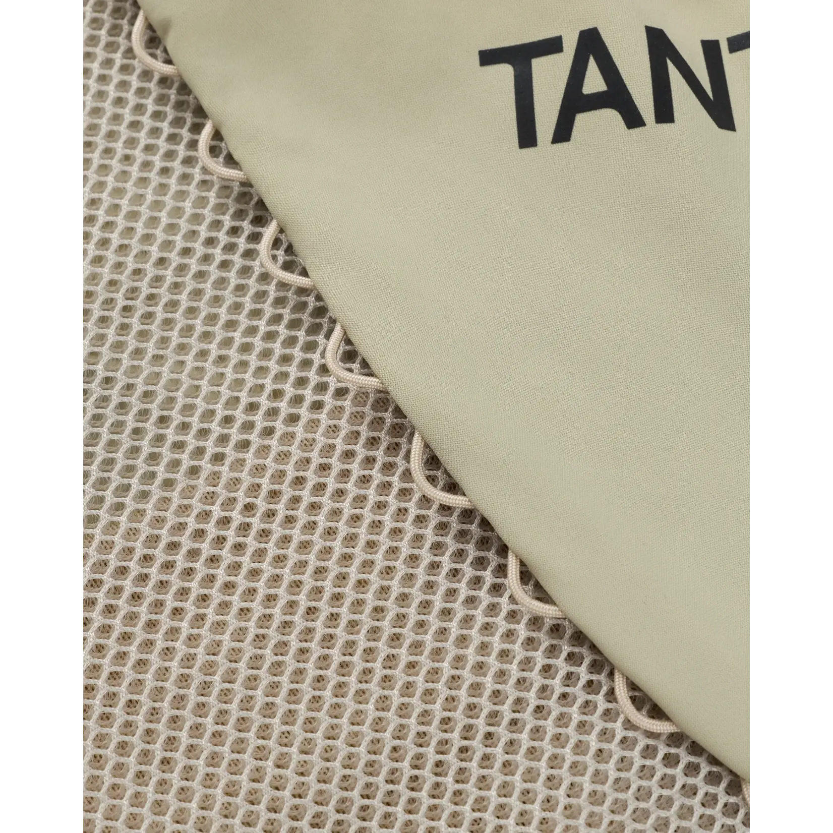 TANTRUMS Crest 6