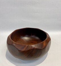 Aaron Hammer #2375 MILO FACETED BOWL, APPROX. 7X3.5