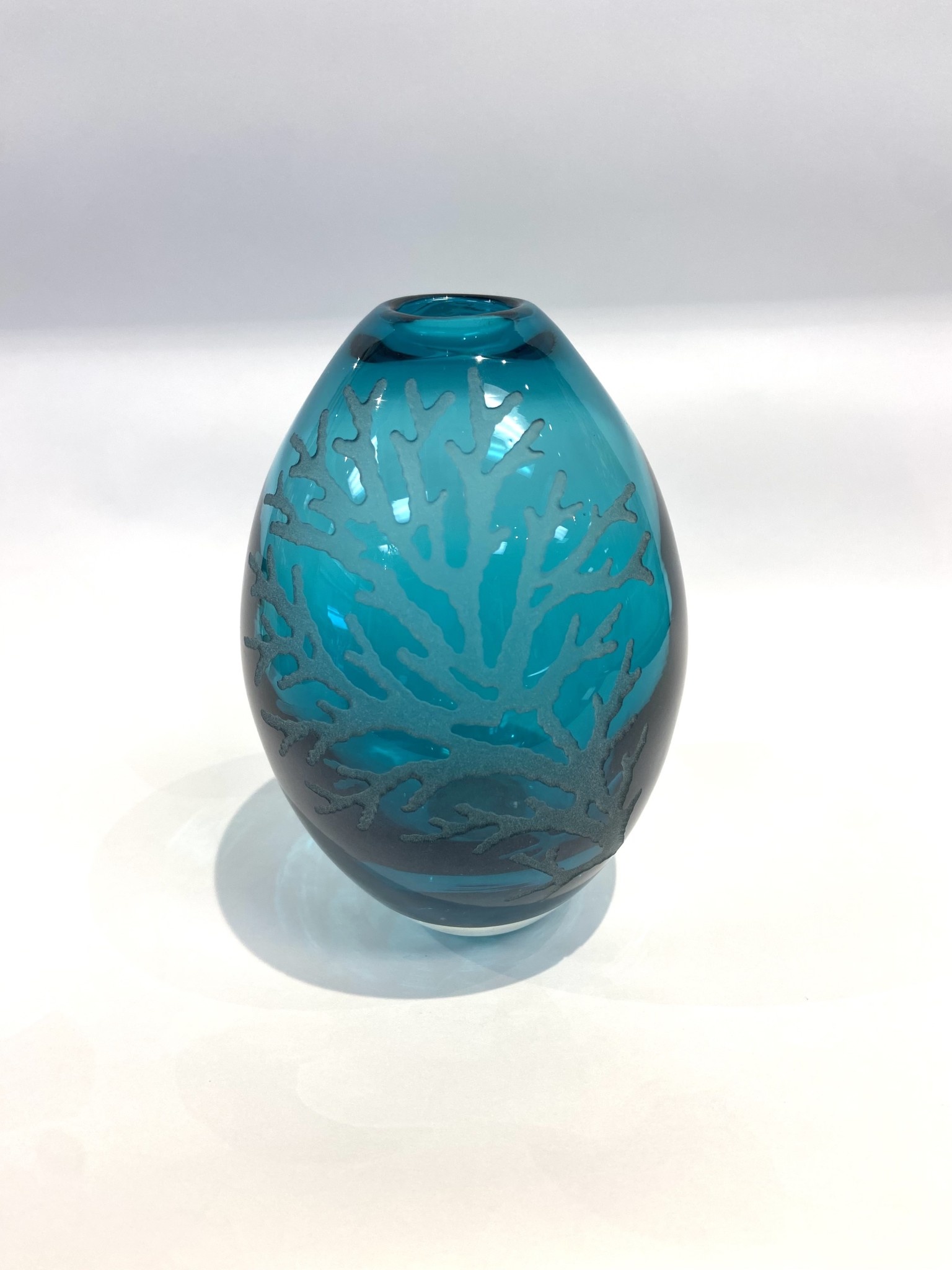 Heather Mettler LG TURQUOISE OVAL VASE WITH CORAL