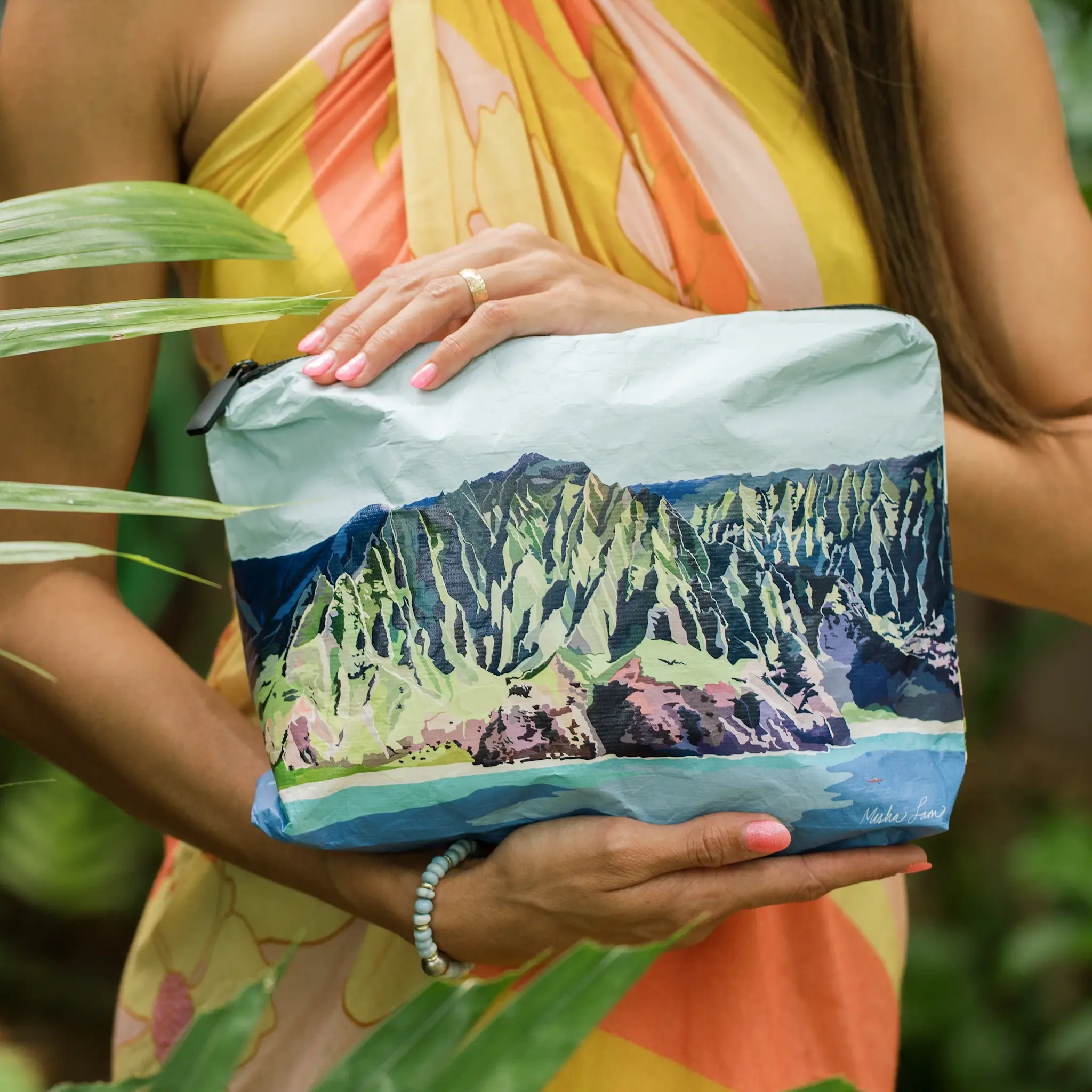 Misha Lam Home NA PALI POUCH