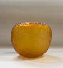 Heather Mettler MEDIUM AMBER PEBBLE VASE WITH ETCHED OHIA