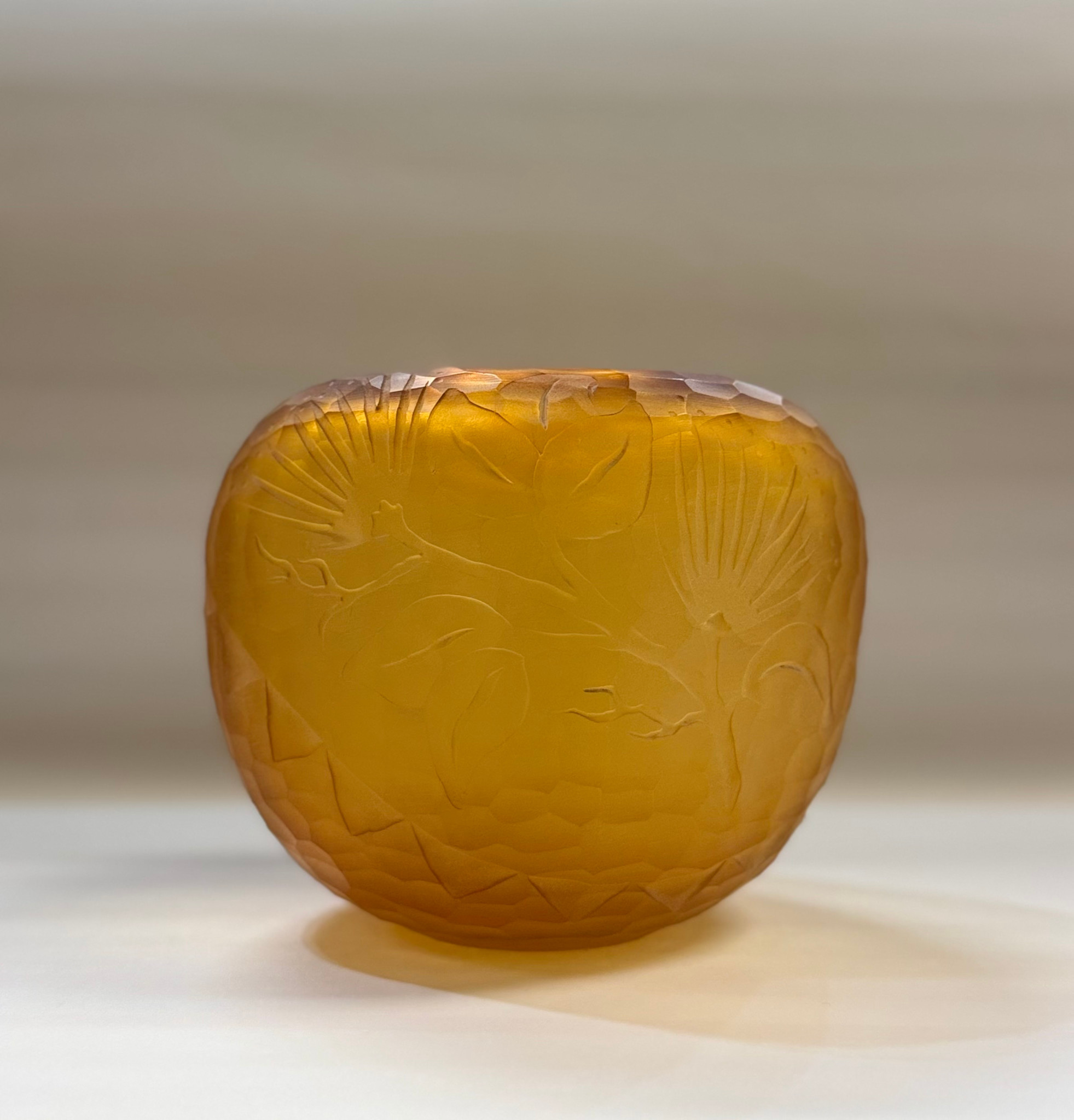 Heather Mettler MEDIUM AMBER PEBBLE VASE WITH ETCHED OHIA
