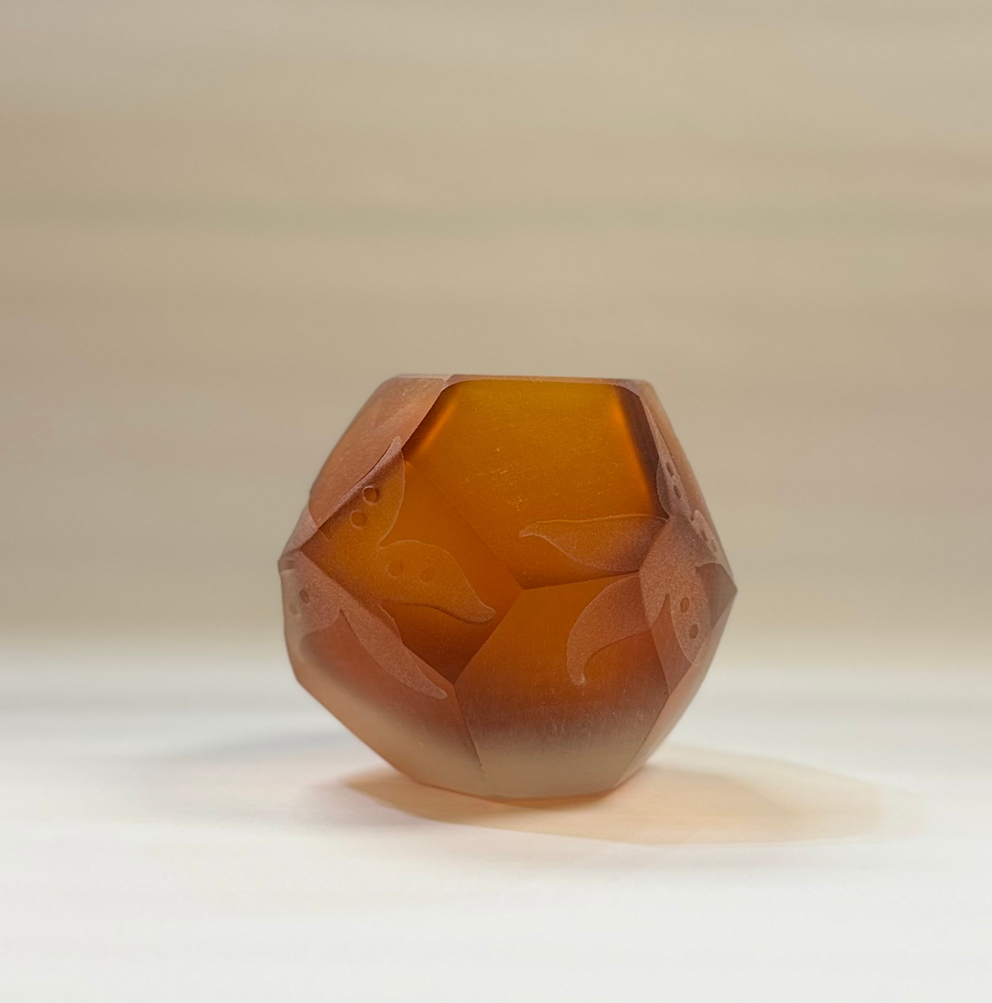 Heather Mettler MED AMBER JEWEL VASE WITH STARFISH