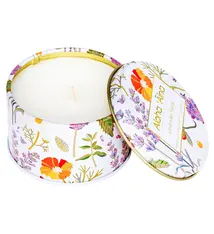 Maui Soap Company Lavender Fields Candle – Aromatherapy Essential Oil Candle by Maui Soap Co.