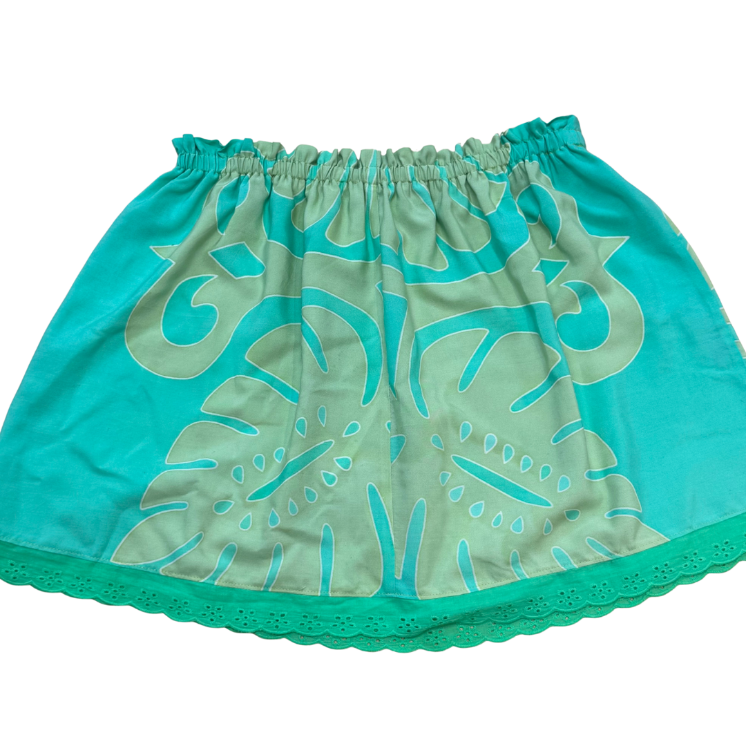 Ginger Leong Made in Hawaii Hula Iki Top-Small/Med-Light Green Monstera on Seafoam/Green Lace