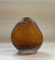 Heather Mettler SMALL AMBER PEBBLE VASE WITH ETCHED CORAL