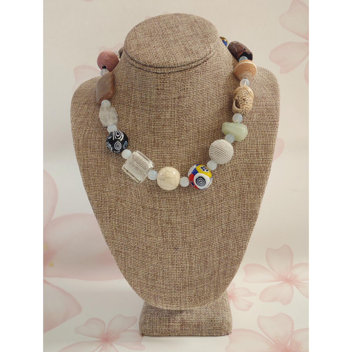 Beverly Creamer SINGLE STRAND NECKLACE-OFF WHITES