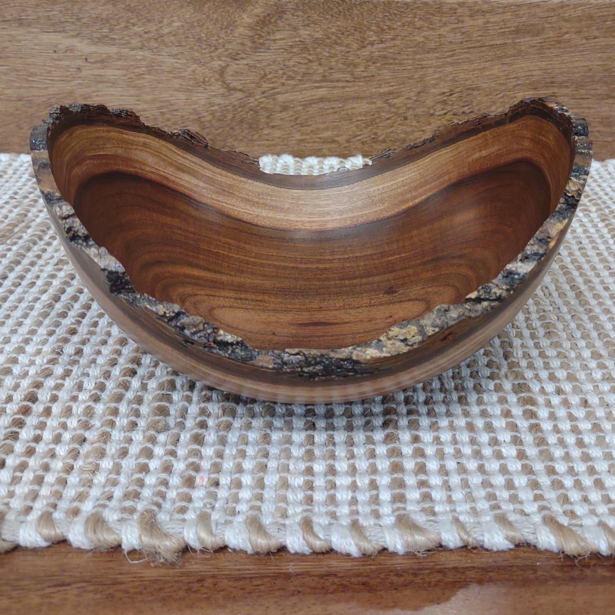 Andy Cole 213 7.5X4 NATURAL EDGE MILO BOWL