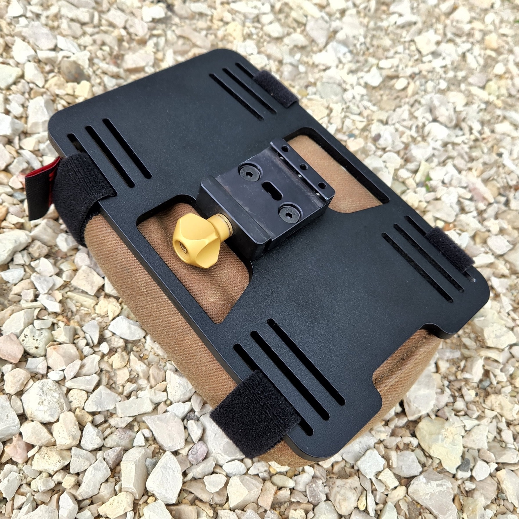 ENGAGE PRECISION ARCA GUN PLATE, FOR USE WITH ALL PLATE BAGS Dominion