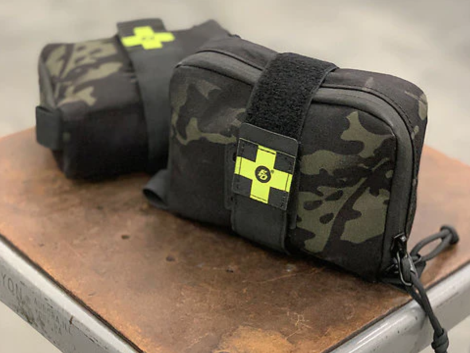 FLATLINE OPS OH SH*T KIT ULTRALIGHT MEDICAL KIT, BLACK MULTICAM