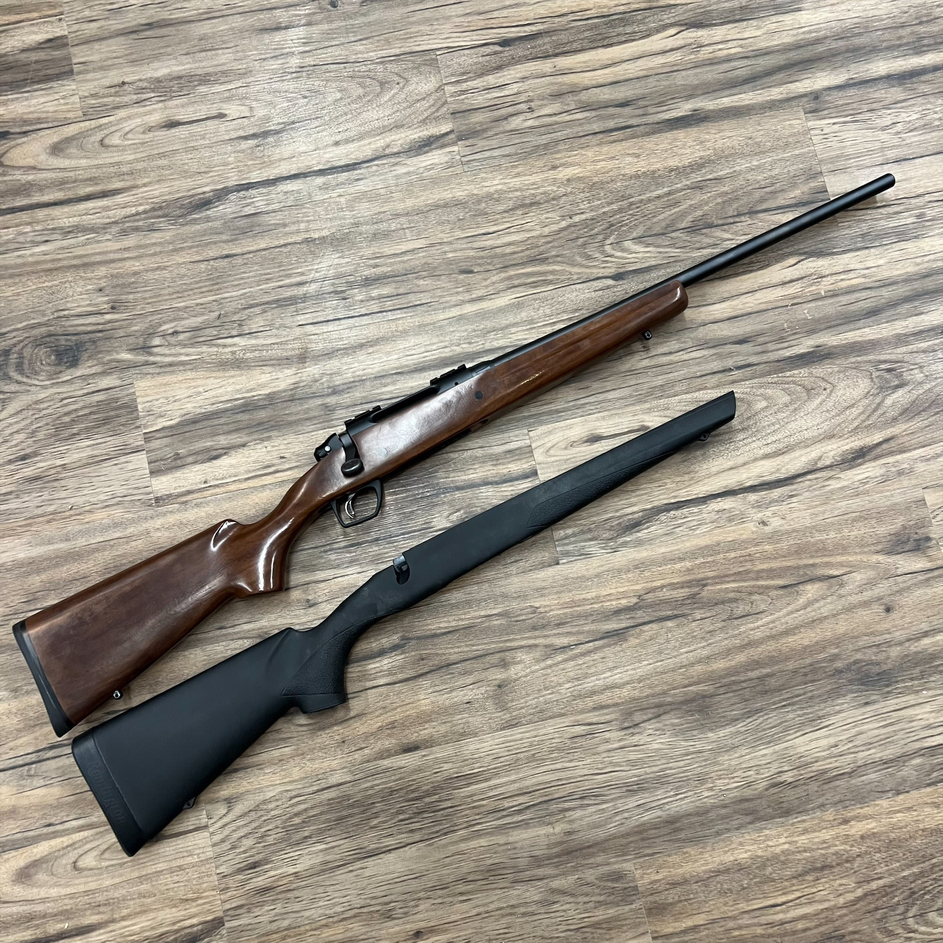 REMINGTON REMINGTON 783 RIFLE, .223 REM, WOOD STOCK, W/ SYNTHETIC STOCK, PRE-OWNED