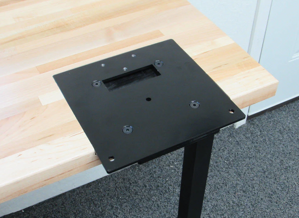 INLINE FABRICATION FLUSH MOUNT QUICK CHANGE BASE PLATE