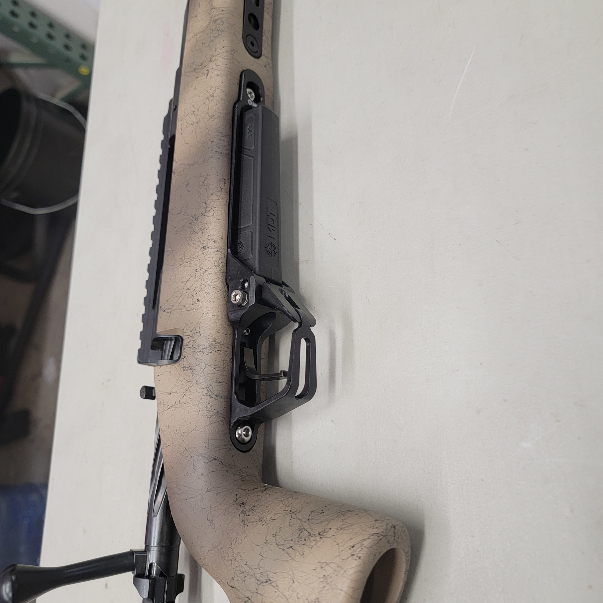 DOMINION OUTDOORS CUSTOM RIFLE BUILDS, 7MM PRC LONG RANGE HUNTING RIFLE, KS ARMS LA3RL 3-LUG ACTION, 26” KS SS 8T #6 BARREL, GRAYBOE PHOENIX 2 DESERT CAMO STOCK, MDT HUNTING BOTTOM METAL, TRIGGER TECH SPECIAL FLAT, SRS TI PRO 3 BRAKE