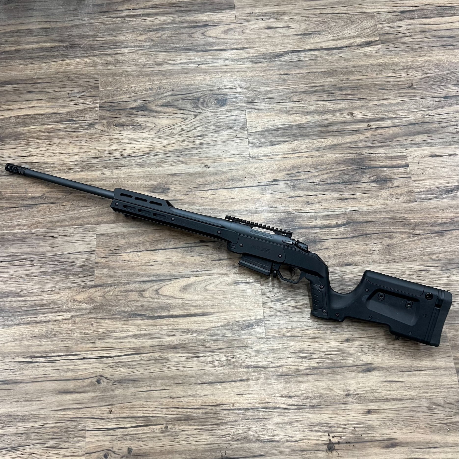 BERGARA BERGARA RIDGE WILDERNESS RIFLE, 6.5 CREEDMOOR, IN MDT XRS CHASSIS W/ ENCLOSED FOREND, W/ VG6 GAMMA BRAKE, PRE-OWNED