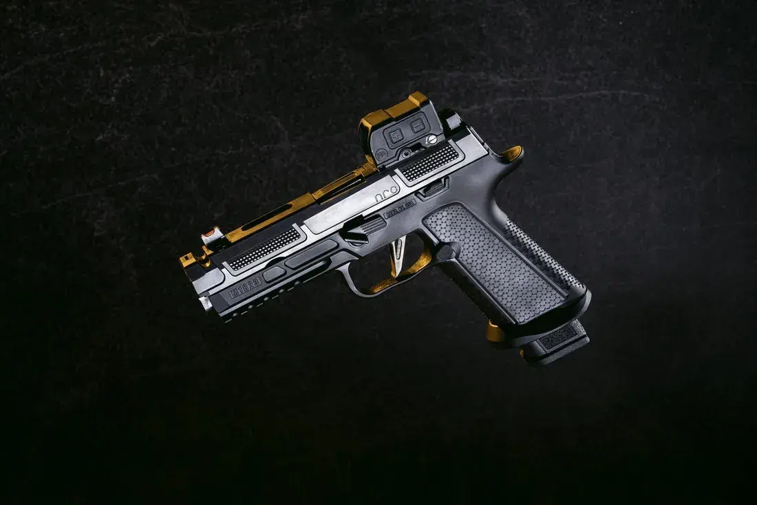 PRIMAY ARMS PLX HTX-1 ENCLOSED REFLEX SIGHT, ACSS VULCAN RED DOT RETICLE