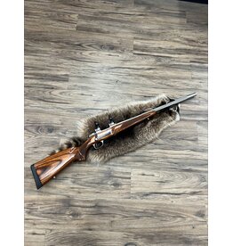 SAKO SAKO 85 VARMINT RIFLE, .223 REM, LAMINATE STOCK, STAINLESS STEEL, W/ RINGS, PRE-OWNED