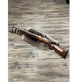 SAKO SAKO 85 VARMINT RIFLE, .223 REM, LAMINATE STOCK, STAINLESS STEEL, W/ RINGS, PRE-OWNED
