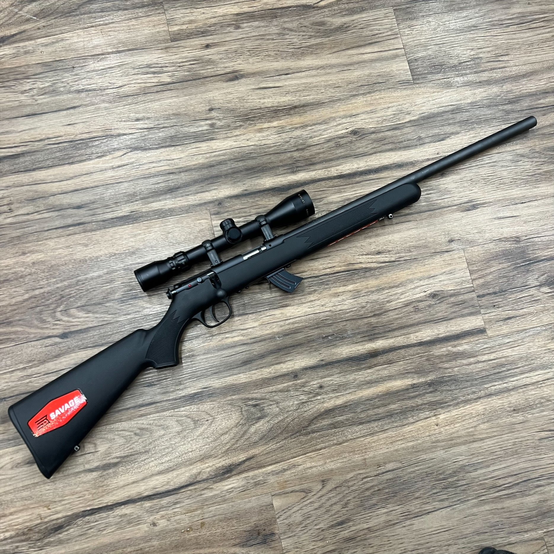 SAVAGE SAVAGE MARK II FVXP RIFLE, 22 LR, W/ SCOPE, PRE-OWNED