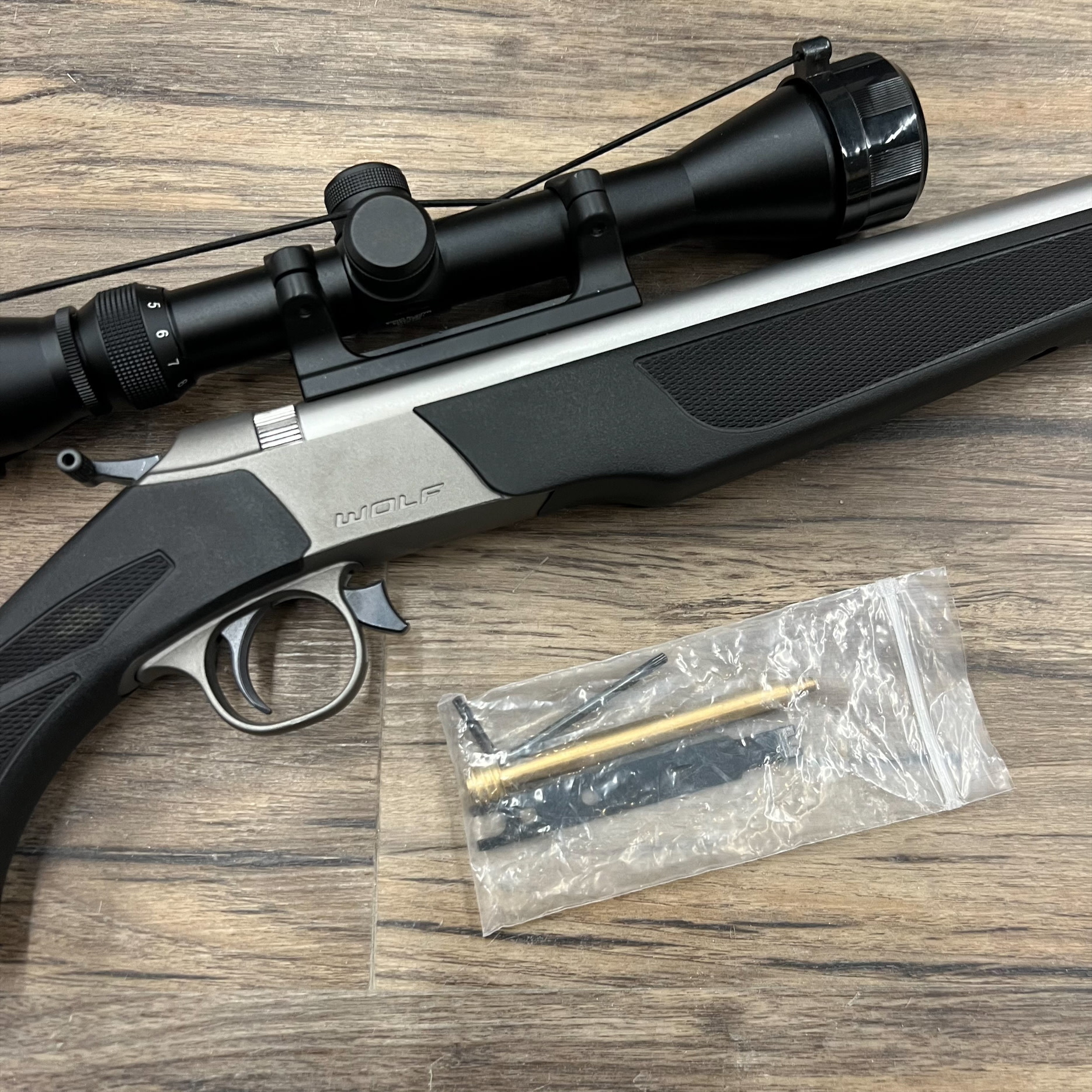 CVA CVA WOLF V2 MUZZLELOADER RIFLE, 50 CAL, W/ SCOPE, SS, BLACK, PRE-OWNED