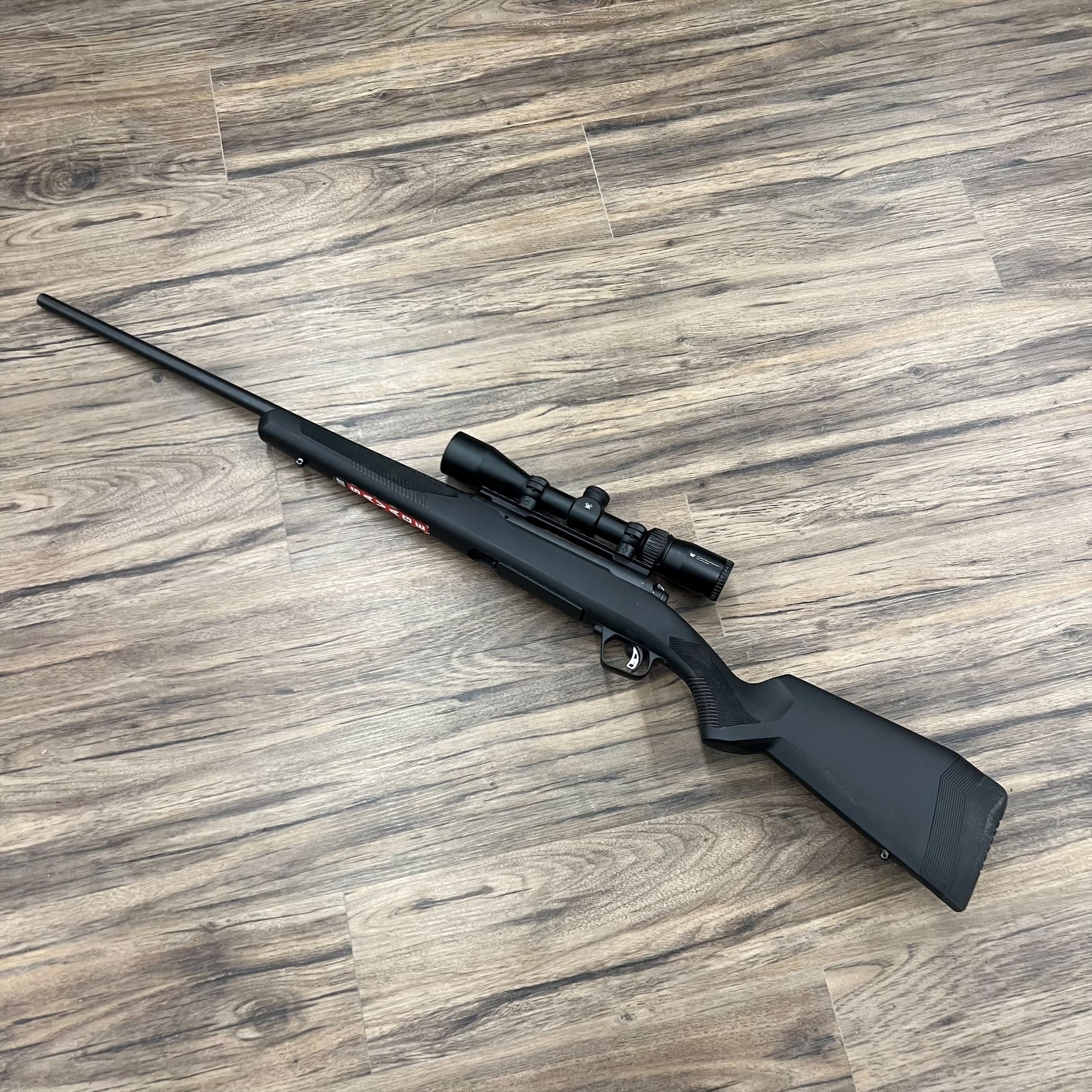 SAVAGE SAVAGE 110 APEX STORM XP RIFLE, 270 WIN, W/ VORTEX CROSSFIRE II SCOPE, PRE-OWNED