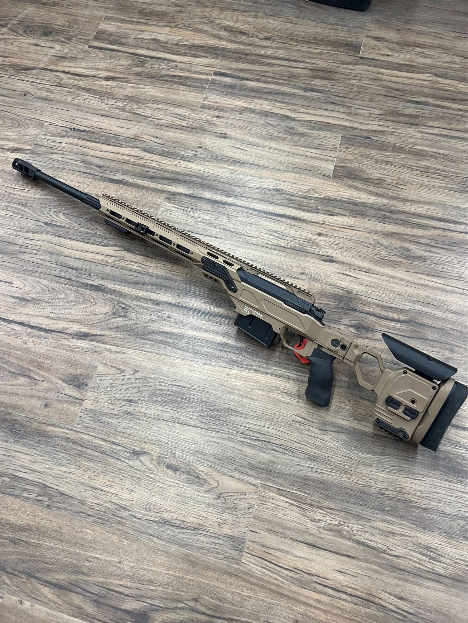 CADEX CDX-300 LITE RIFLE, 300 WIN MAG, HYBRID TAN/BLACK, LIKE-NEW, PRE-OWNED
