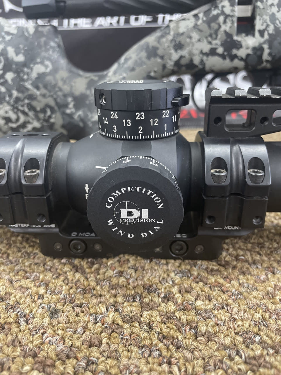 DI PRECISION MARK 5 HD COMPETITION WIND DIAL, GLOSS BLACK