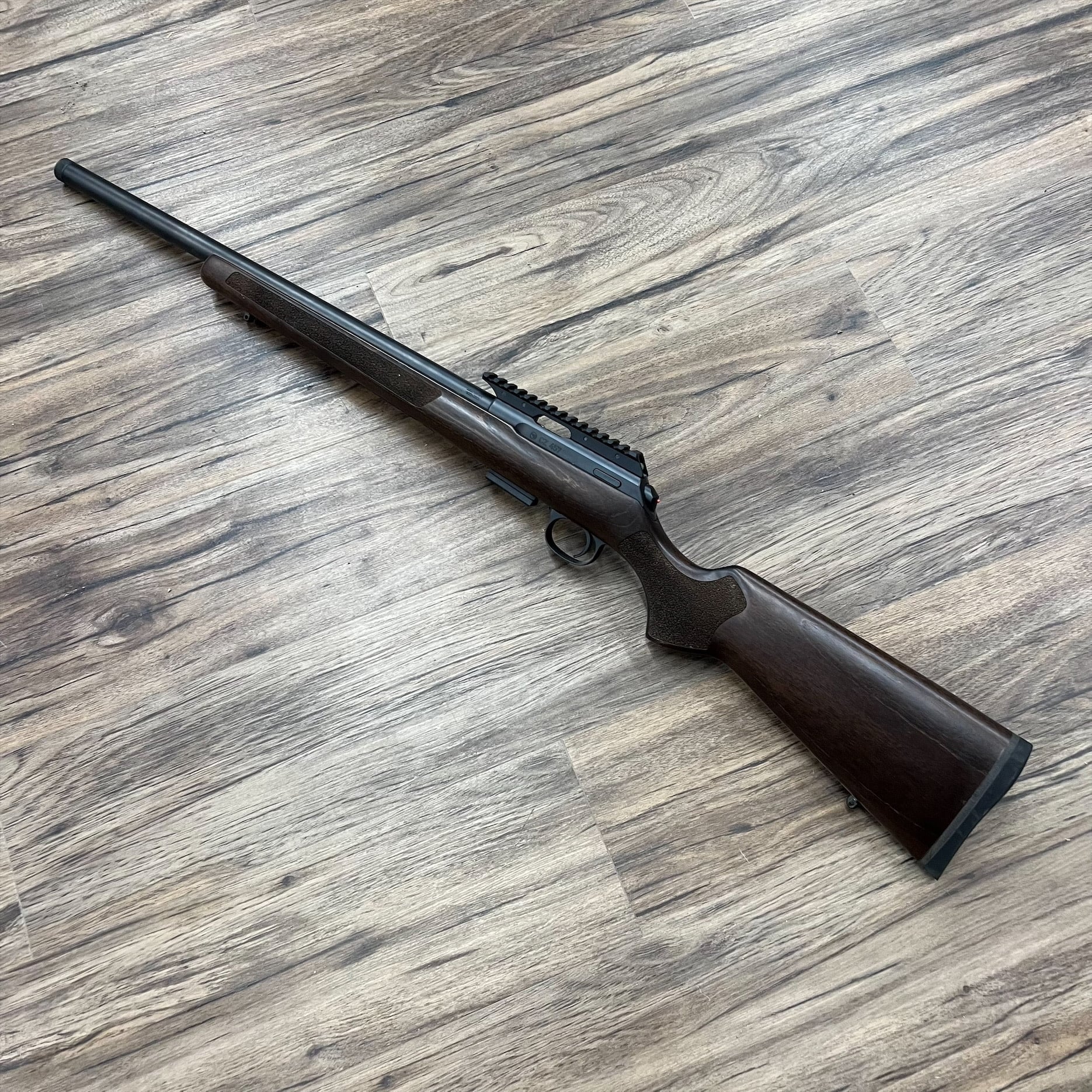 CZ CZ 457 VARMINT RIFLE, 22 WMR, 20" BARREL, WOOD STOCK, PRE-OWNED