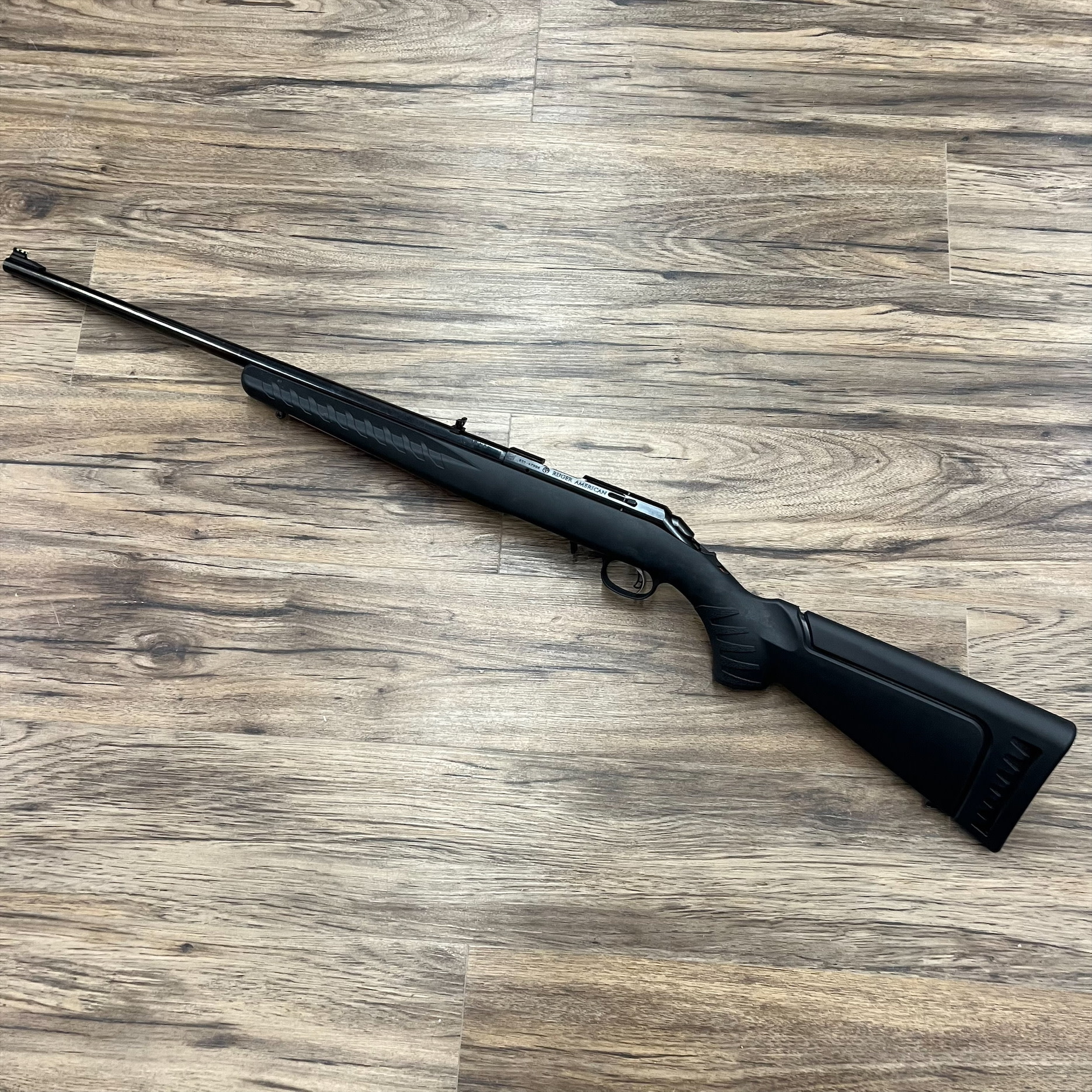 RUGER RUGER AMERICAN RIMFIRE RIFLE, 17 HMR, 22" BARREL, PRE-OWNED