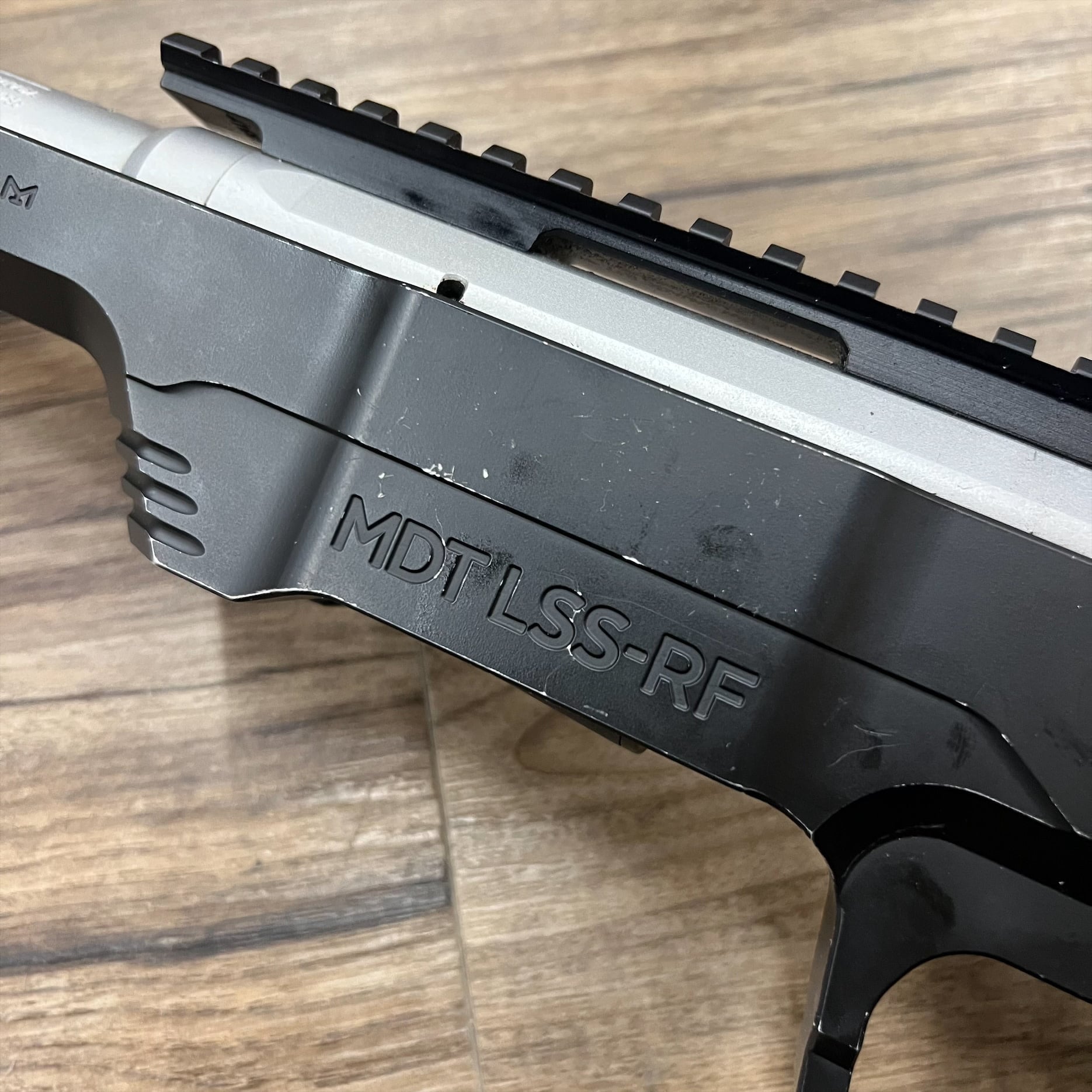 SAVAGE SAVAGE B22 RIFLE, 22LR, MDT LSS-RF CHASSIS, STAINLESS, PRE-OWNED