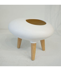 Pot, Oval Ceramic Legs Wh 13.5 in