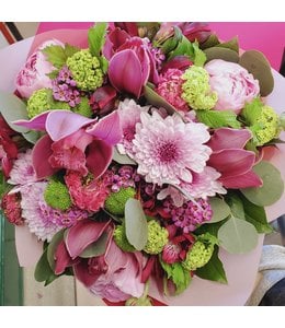 Pink and Green Blooms, Bouquet