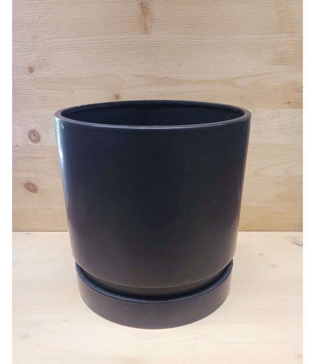 Pot, Matte Black Ceramic w/s 6.5 in