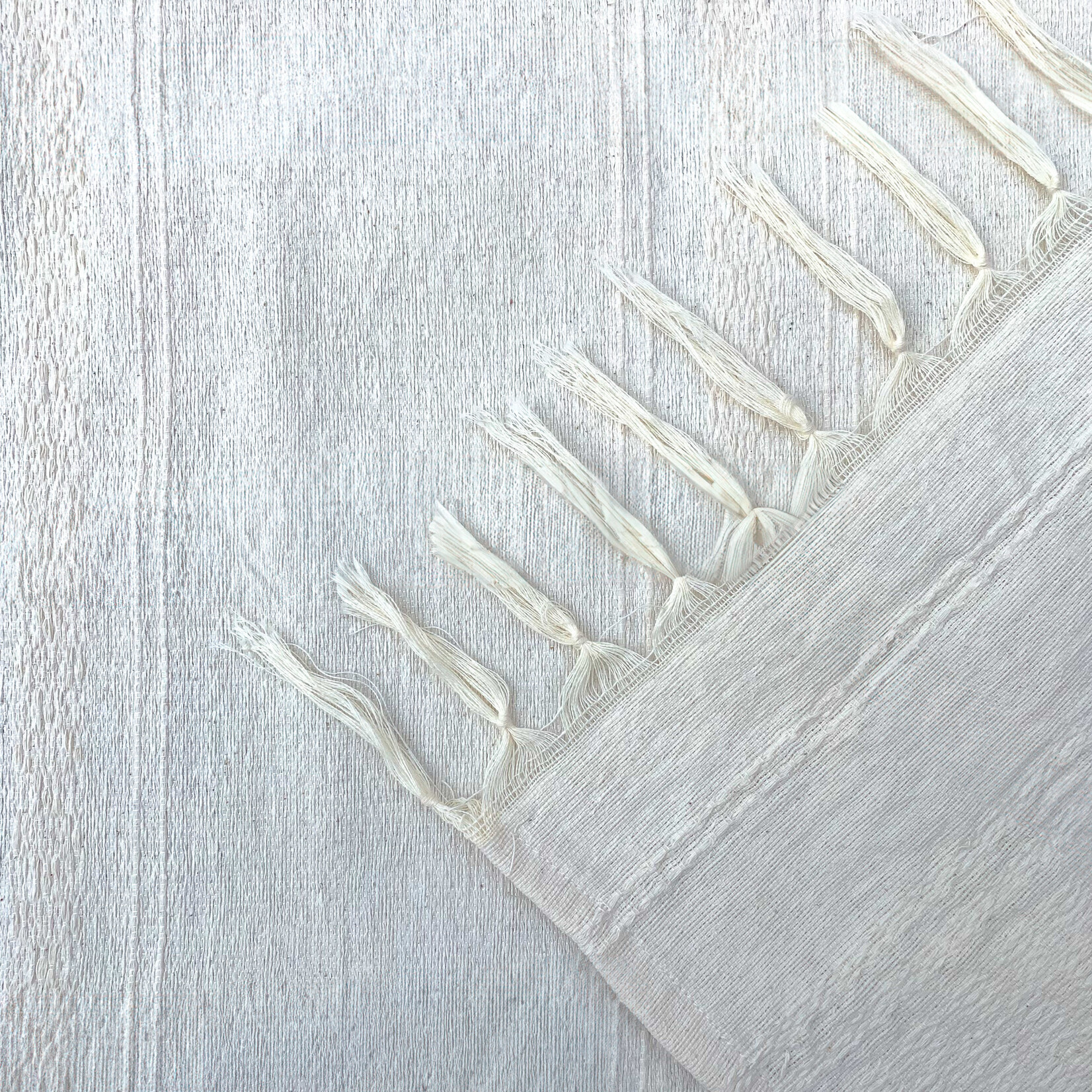 Hand Towel, HW 25in Cream
