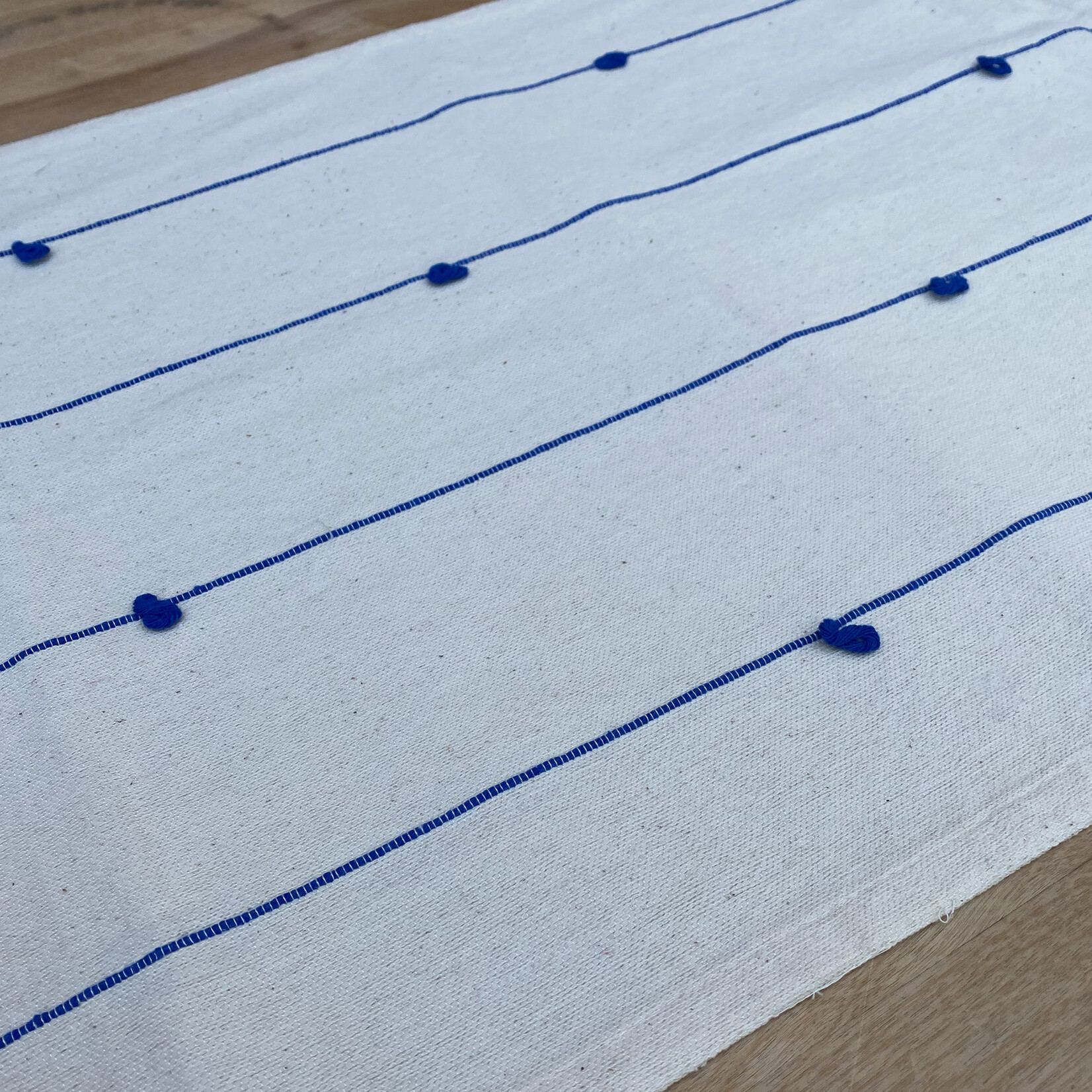 Table Runner, HW 70in Blue Stripe
