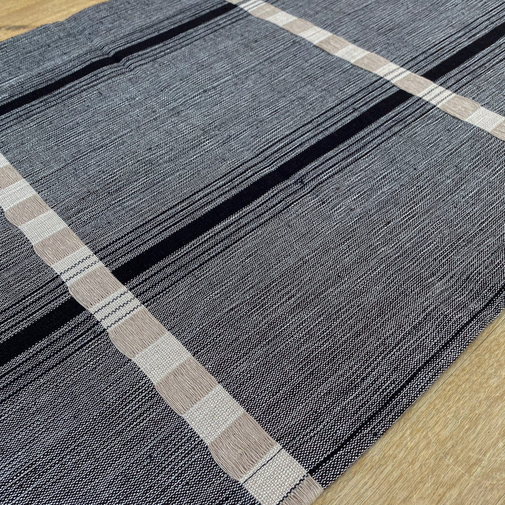 Table Runner, HW 79in