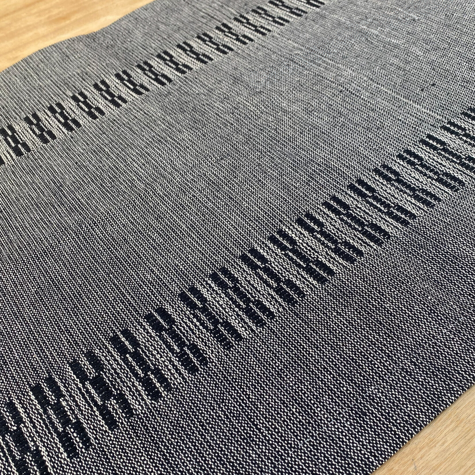 Table Runner, HW 79in