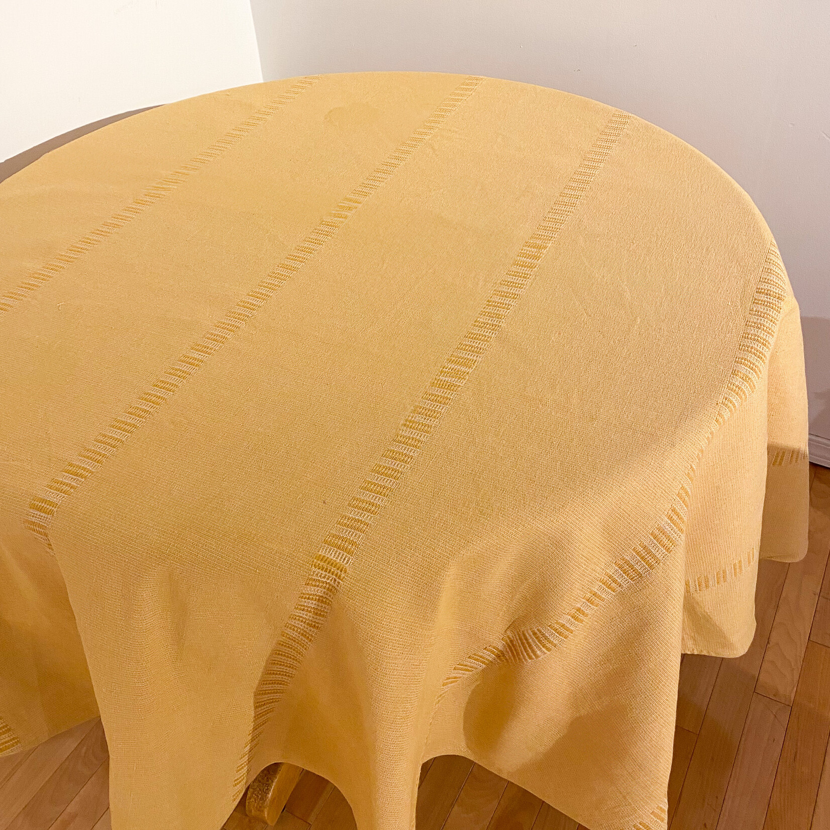 Tablecloth, HW Round 79in
