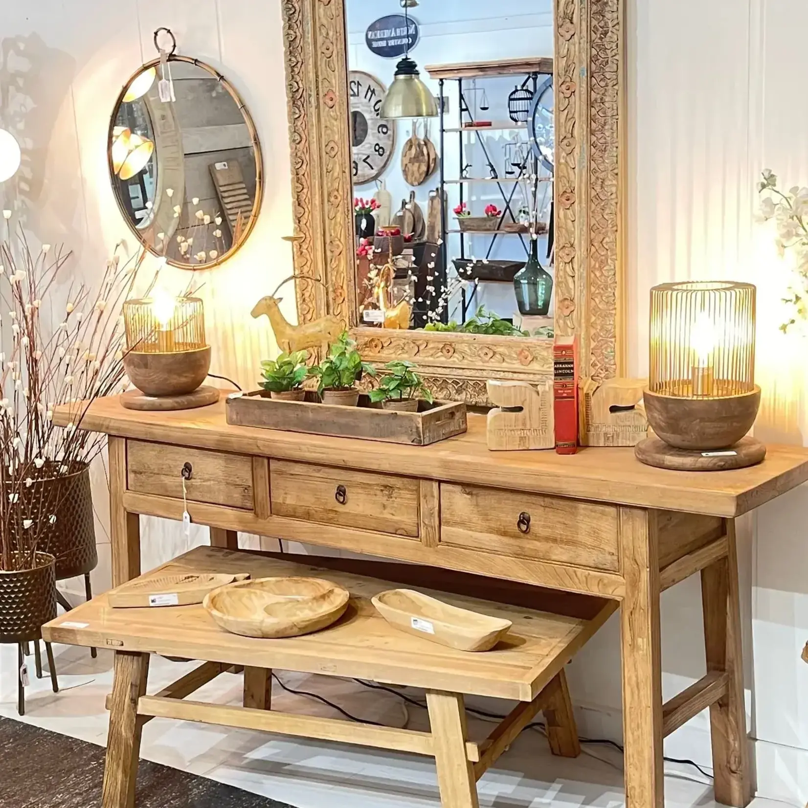 Table, Wooden Mao 3 Drawer