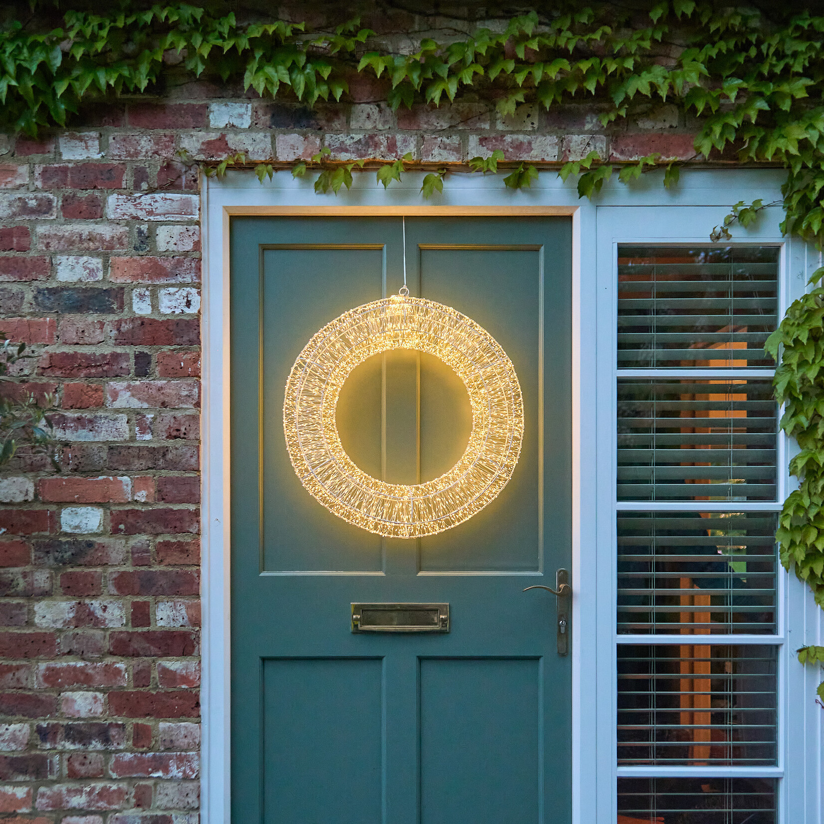 Wreath, Light Galaxy