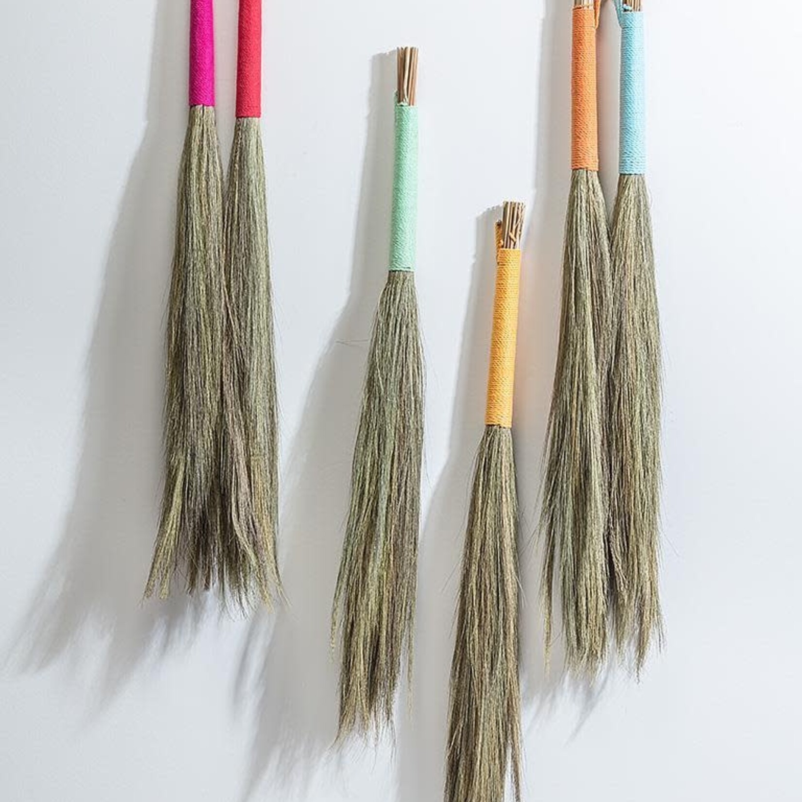 Broom, Slender Fan 34 in