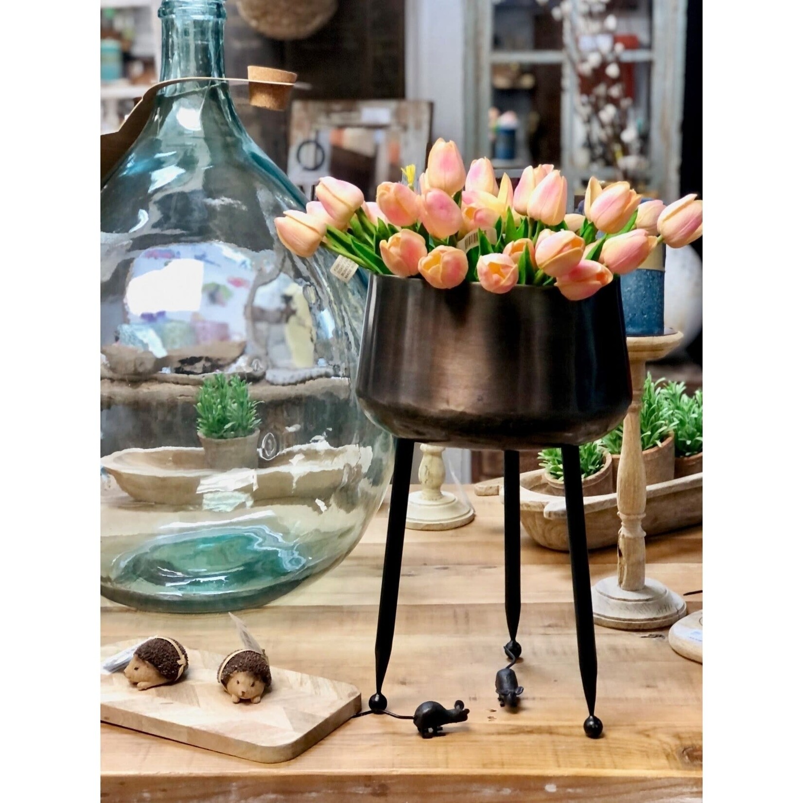 Potcover, Antique Metal w/ Legs 9 in