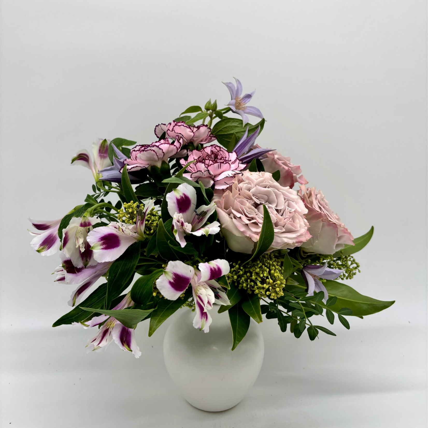 Rosey Posey Soft and Pretty Arrangement