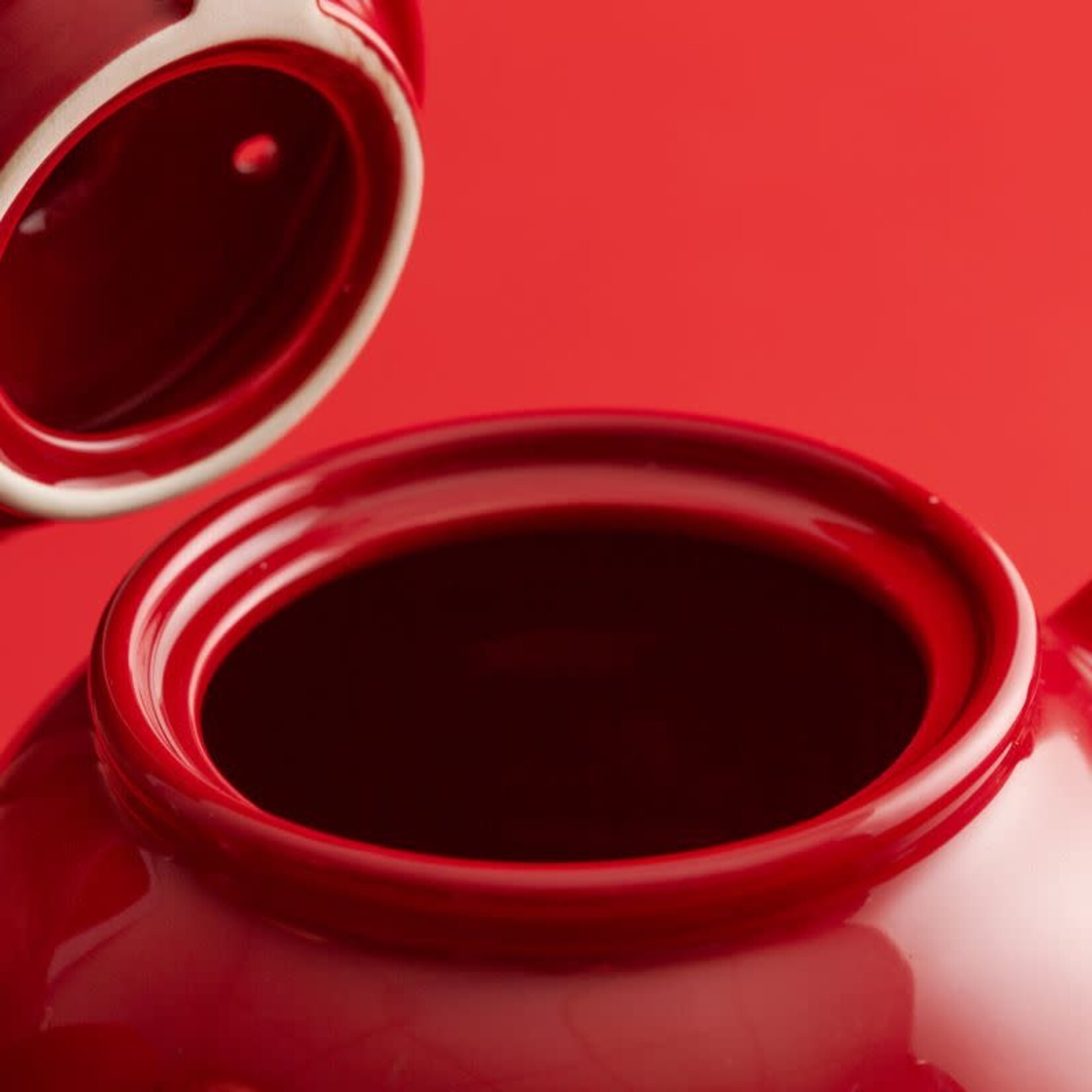 Teapot, Red Classic 6-Cup