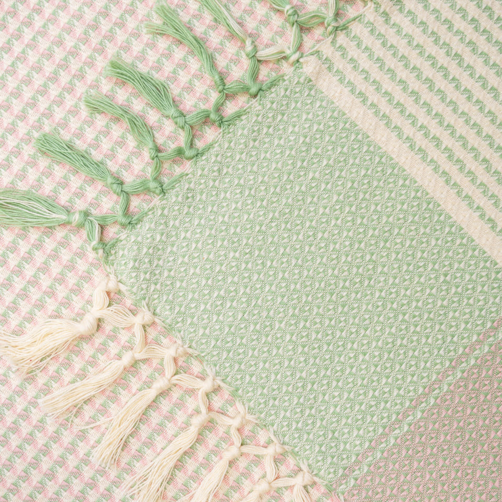 Tablecloth, Luncheon Plaid Pink/Green 60x108 AC